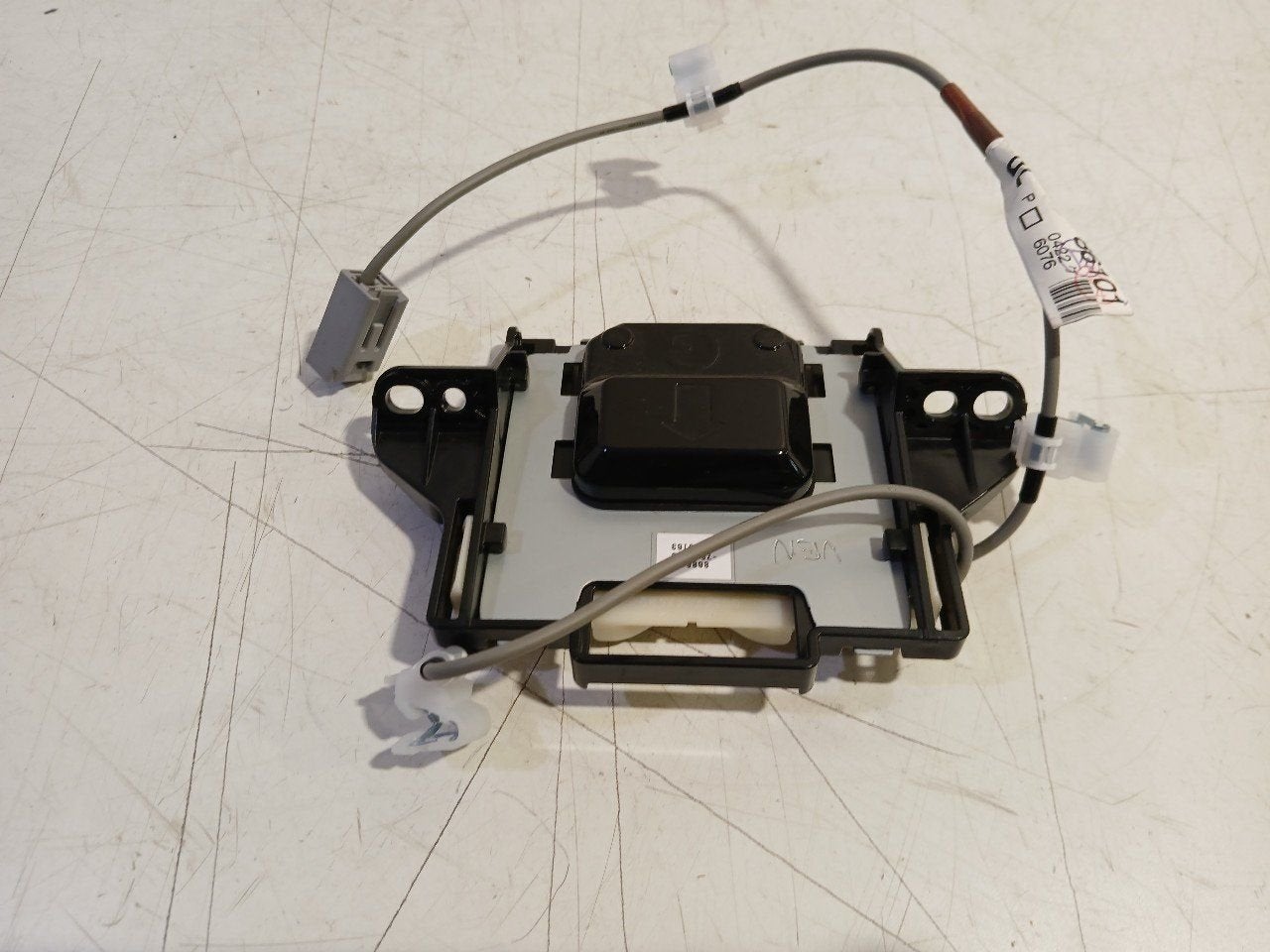 Antenne Toyota Prius, Enlèvement ou Envoi, Van der Ven Autorecycling B.V., Onderdelen@venauto.nl, Ettenseweg 76, 4706 PB Roosendaal, The Netherlands