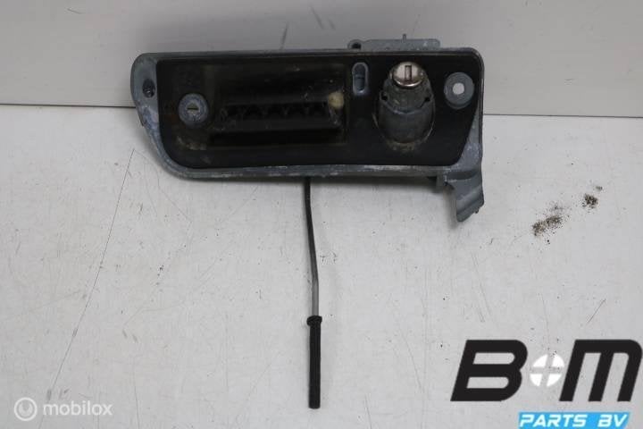 Achterdeurgreep VW Caddy 2K Life 2K0827565H, Utilisé