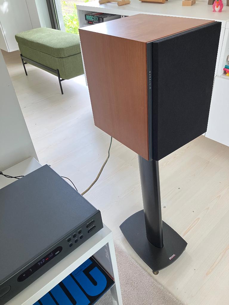 Dynaudio speakers - top sound, Audio, Tv en Foto, Luidsprekerboxen, Zo goed als nieuw, Front, Rear of Stereo speakers, 120 watt of meer