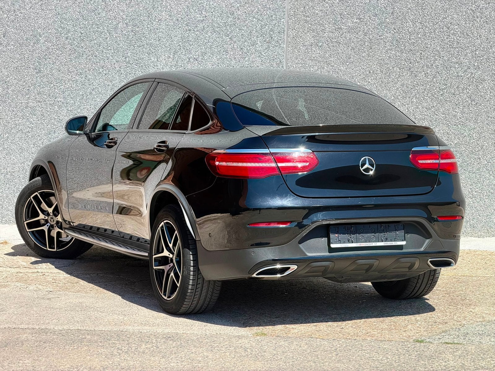 Mercedes GLC220d coupe 4 matic AMG line Garantie 12 Mois, Autos, Cuir, Achat, https://public.car-pass.be/vhr/f02fd751-eadc-4b2d-9234-e4f80858ecfa