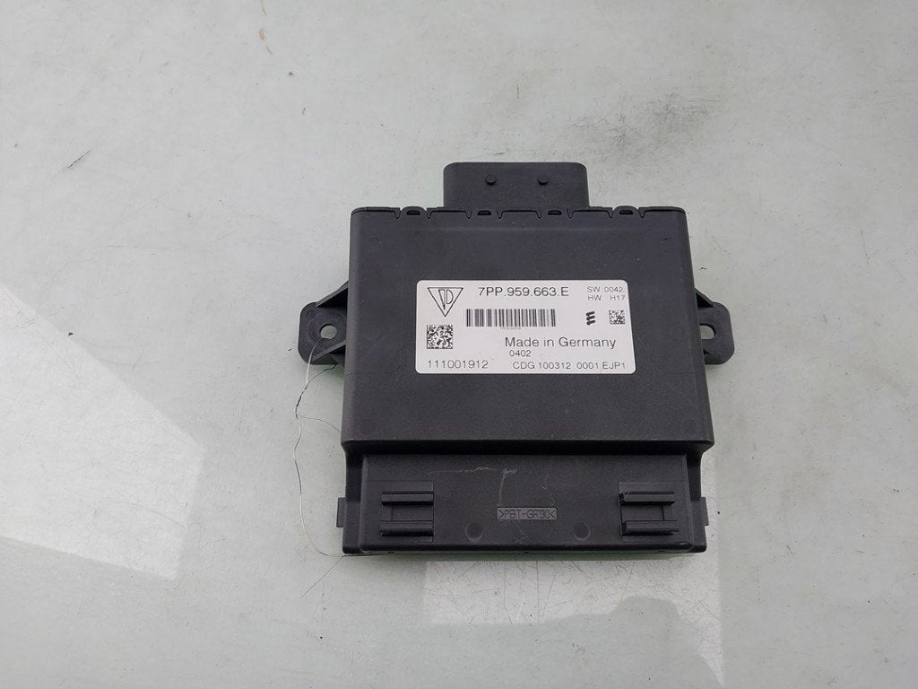 REGULATEUR DE TENSION Volkswagen Touareg (7PA / PH), Utilisé, Volkswagen