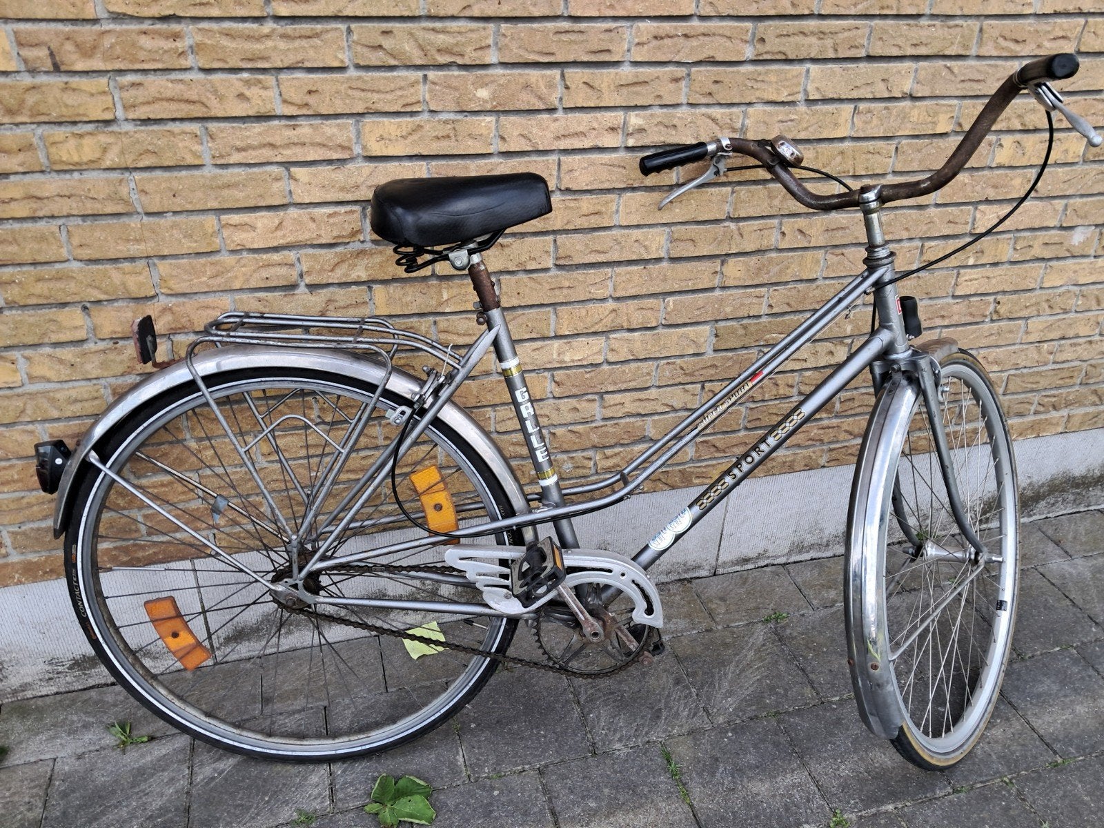 Damesfiets, Ophalen
