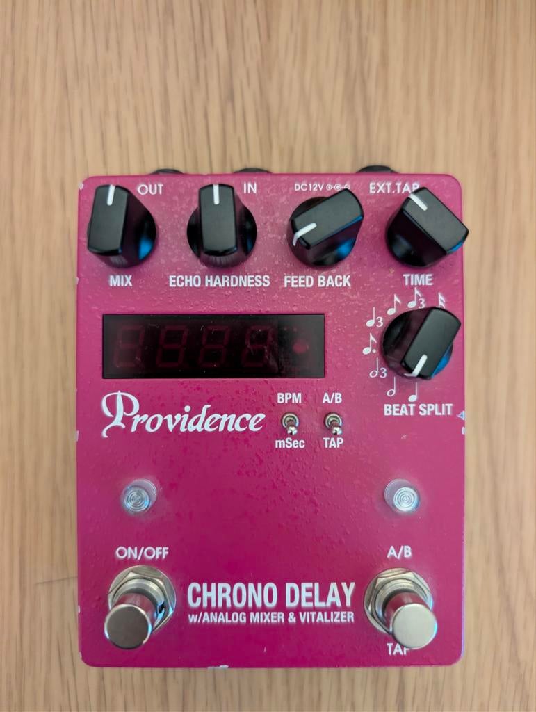 Providence chrono delay, Muziek en Instrumenten, Verzenden