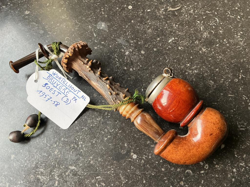 Pipe en bruyère vintage, Envoi, Utilisé