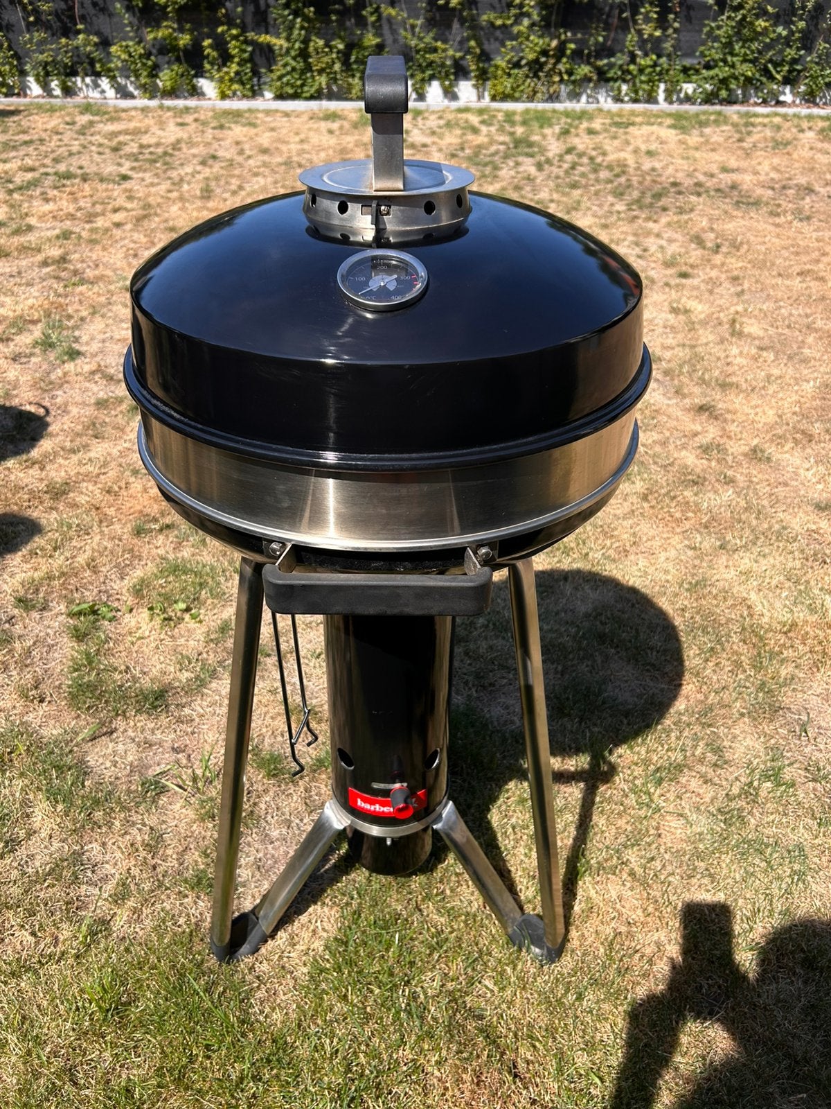 Barbecook — BBQ au charbon de bois, Enlèvement, Utilisé
