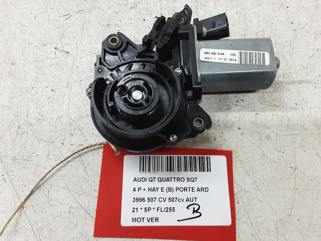 CENTRALE VERGRENDELING MOTOR SQ7 (4MB / 4MG) (4M0839004A), Gebruikt, Mevr. I. Hauben, Audi, Rue de l'Espoir 34 34
4030  GRIVEGNÉE, BE