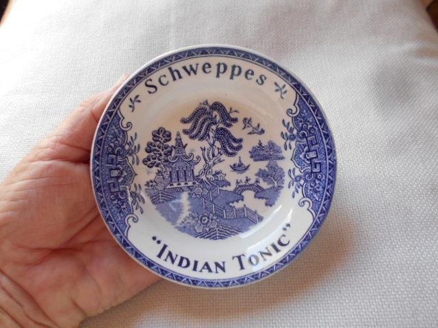 schweppes, 3 nieuwe schaaltjes voor 5 €, Huis en Inrichting, Keuken | Servies, Keramiek, Nieuw, Ophalen of Verzenden, Schaal of Schalen