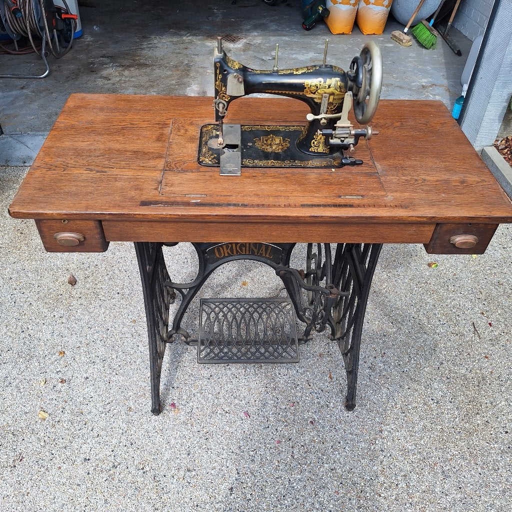 Machine à coudre, Enlèvement, Utilisé