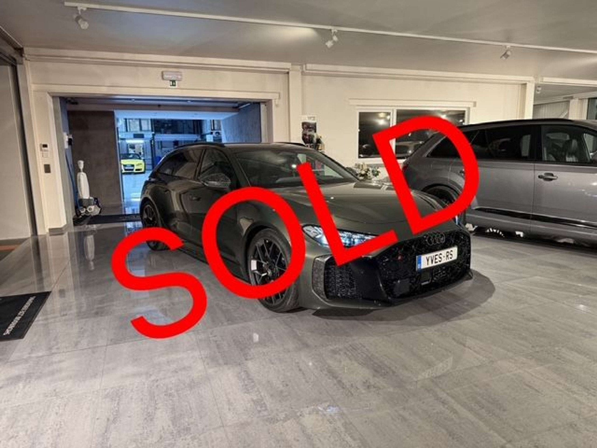 Audi RS5 SOLD BIJ GARAGE VRIENS YVES BV! (automatique), Autos, Cuir, Achat, 470 kW, RS5