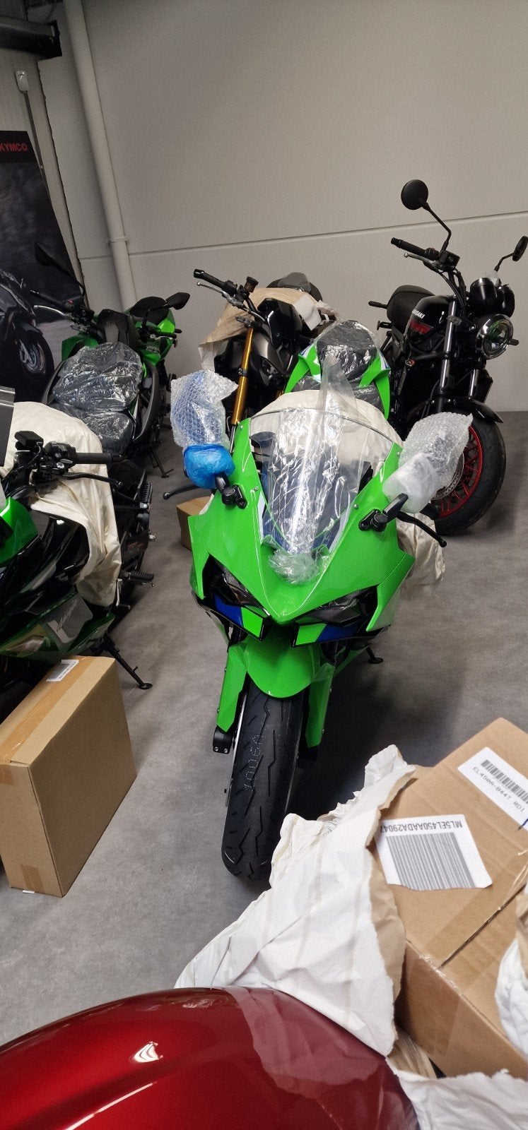 kawasaki ninja zx6r-636cm3/état neuf  380 klm en rodage, Particulier