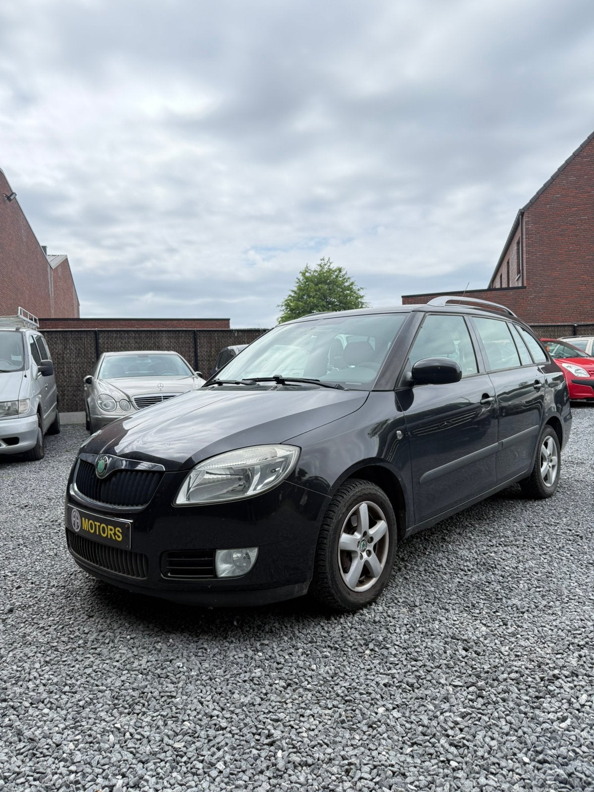 Skoda fabia 1.4 tdi, Auto's, Skoda, Bedrijf, Te koop, Fabia, ABS, Airbags, Climate control, Cruise Control, Dakrails, Isofix, Radio