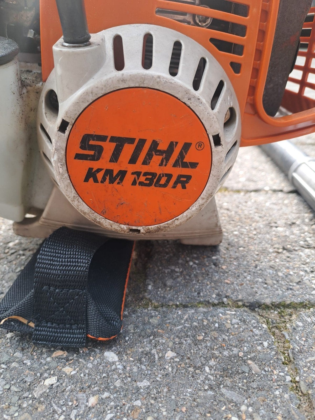 Stihl KM130R, Enlèvement, Utilisé, Essence, Stihl