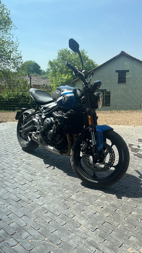 Triumph Trident 660 - 2025 - bleu cobalt, Motoren, Motoren | Triumph, Occasion, Motorrijbewijs A, 660 cc, 3 cilinders