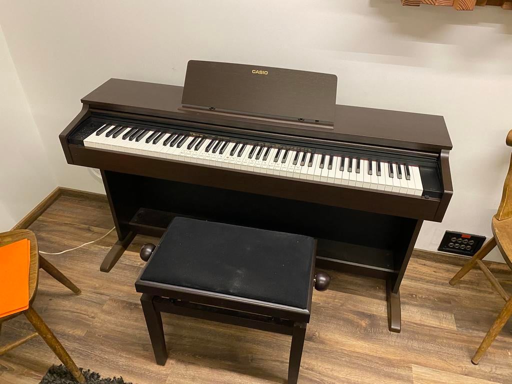 Digitale piano Casio, Muziek en Instrumenten, Piano's, Ophalen, Zo goed als nieuw, Piano