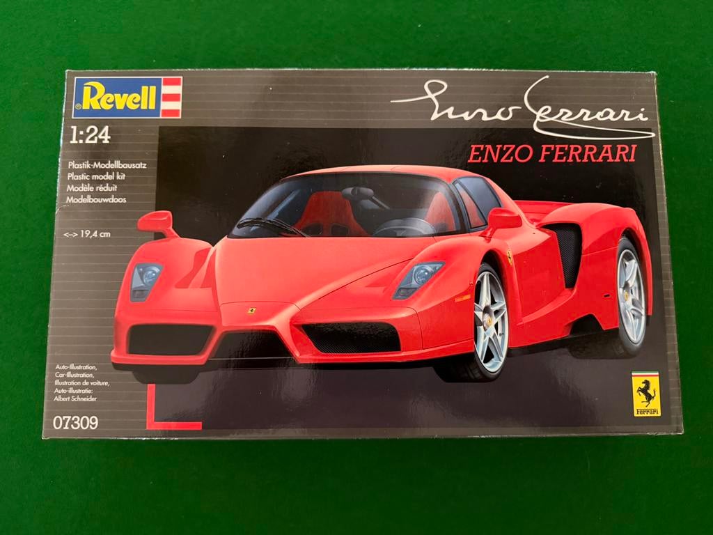 Ferrari Enzo Revell 1/24, Ophalen, Zo goed als nieuw, Auto, Revell
