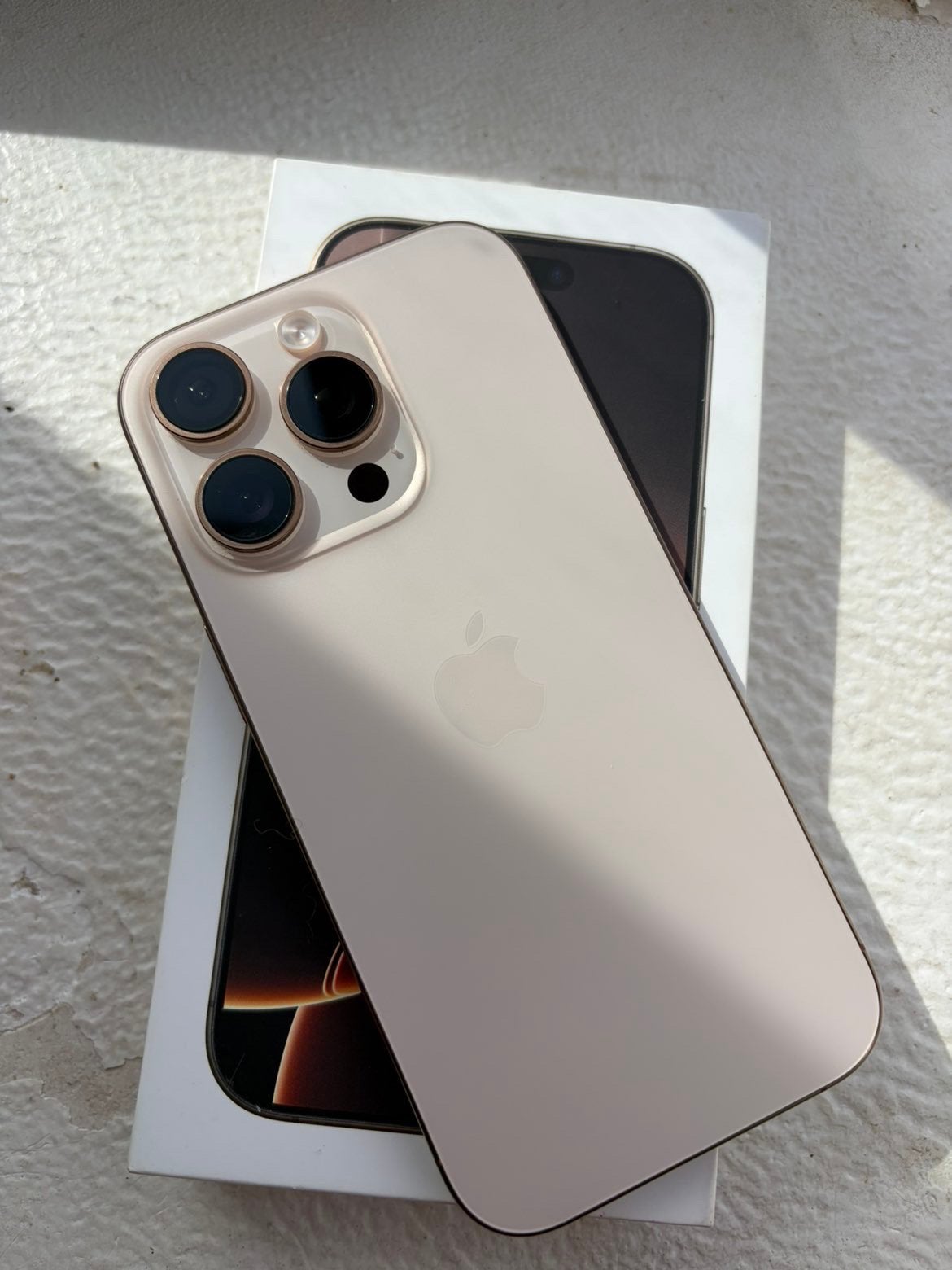 iphone 16pro, IPhone 16 Pro, 128 GB, Or, Comme neuf