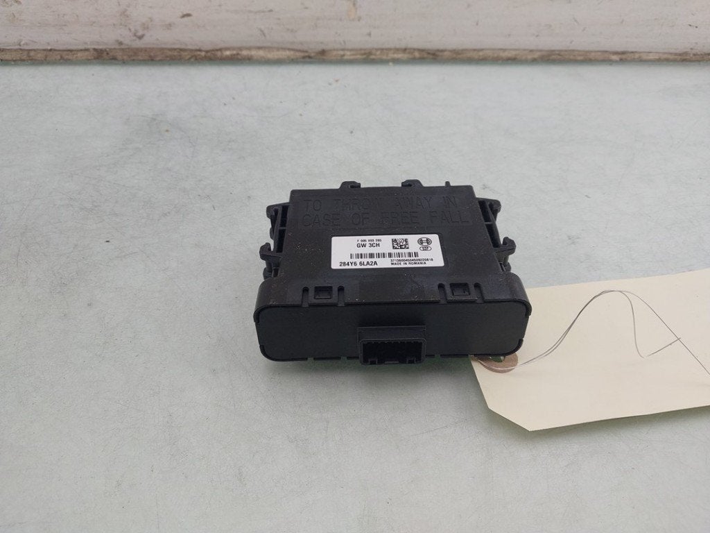 GATEWAY MODULE Dacia Duster (SR) (|284Y66LA2A|), Dacia, Renault Deutschland AG, Utilisé, Peter-Huppertz-Straße 5
51063  Köln, DE