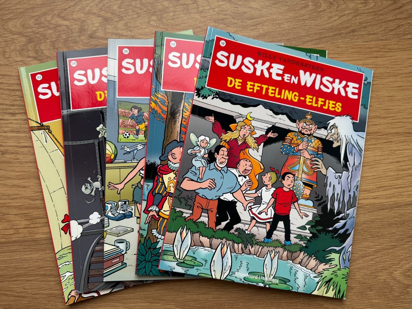 5 Suske en Wiske strips, Ophalen of Verzenden