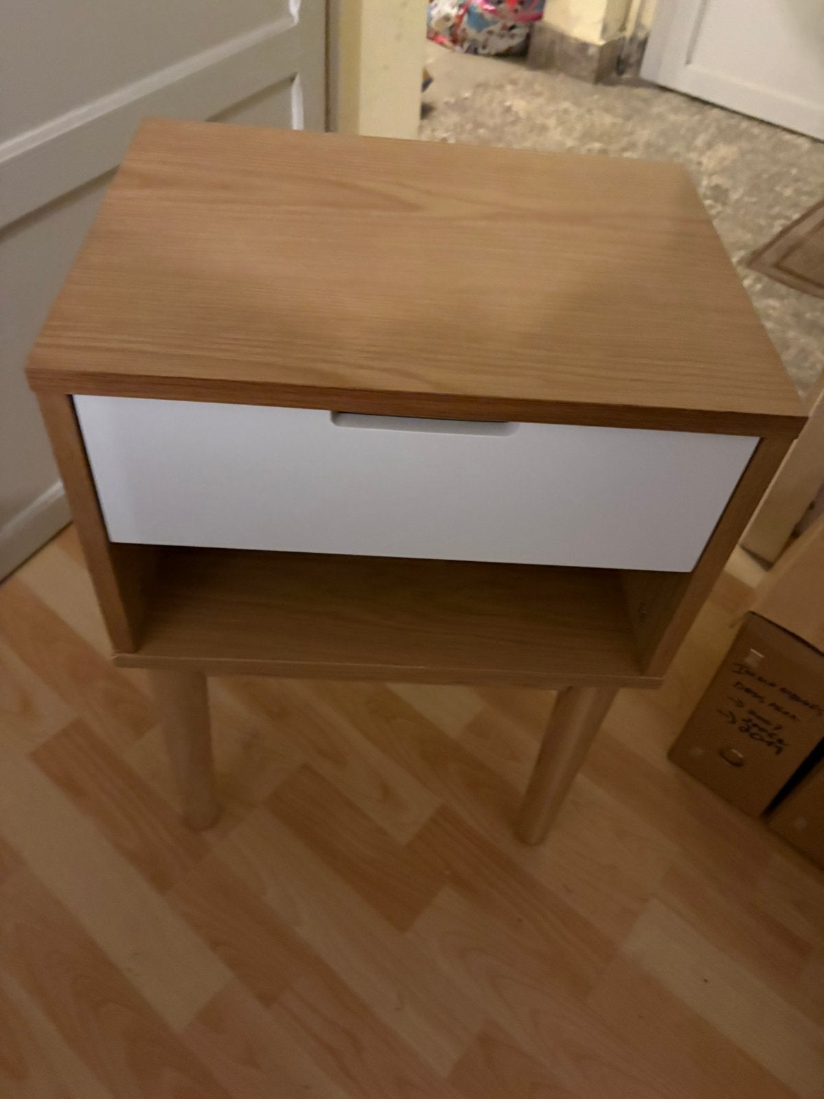 2 Tables de nuit, Enlèvement, Comme neuf