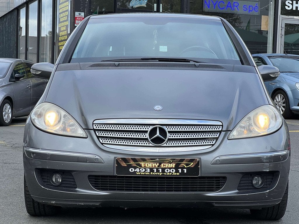 Mercedes-Benz A-Klasse 180 A 180 CDI* prix marchand ou expor, Auto's, Gebruikt, Zwart, 4 cilinders, https://public.car-pass.be/vhr/96295ec9-94a4-4144-809a-03cfb4e47f03
