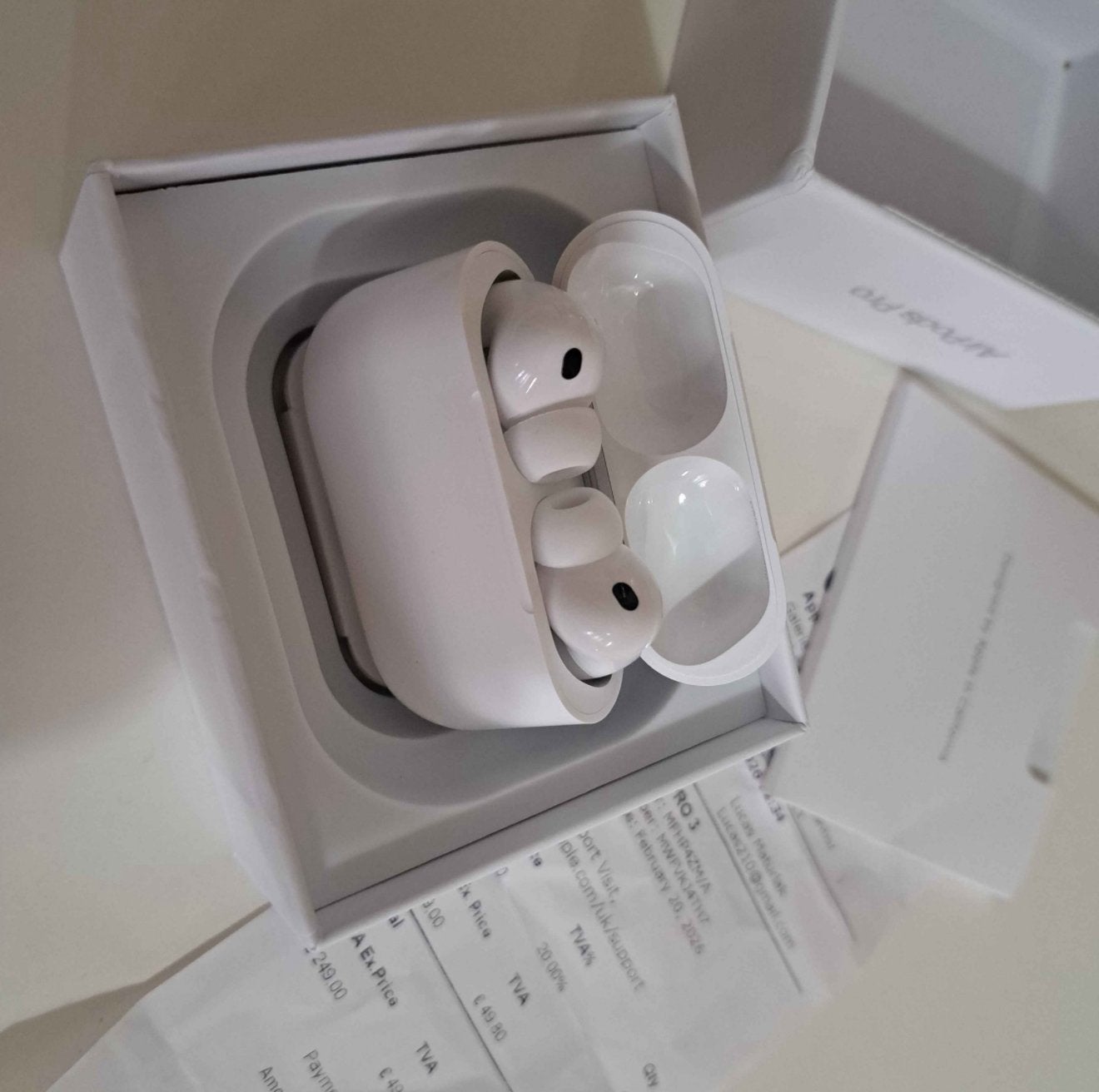 AirPods Pro 3, Télécoms, Téléphonie mobile | Écouteurs, Neuf, Apple, Blanc, Réduction active du bruit, Bluetooth, Microphone, Résistant à l'eau
