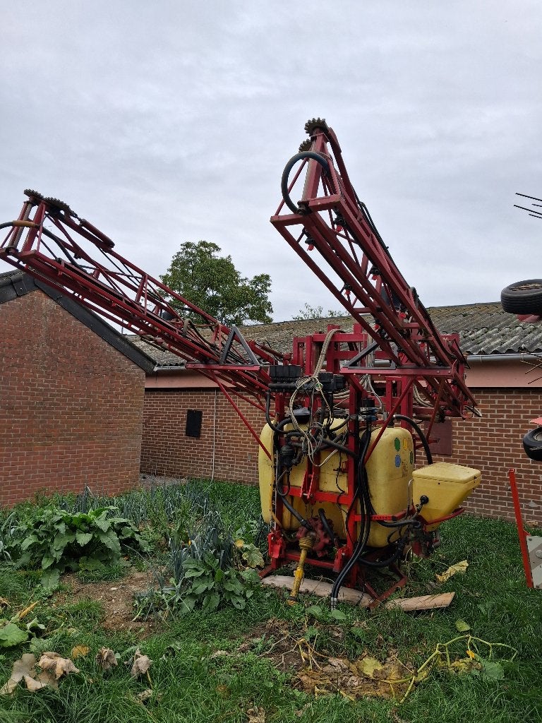 Hardi veldpuit, Zakelijke goederen, Ophalen, Akkerbouw, Gewasbescherming en Bemesting