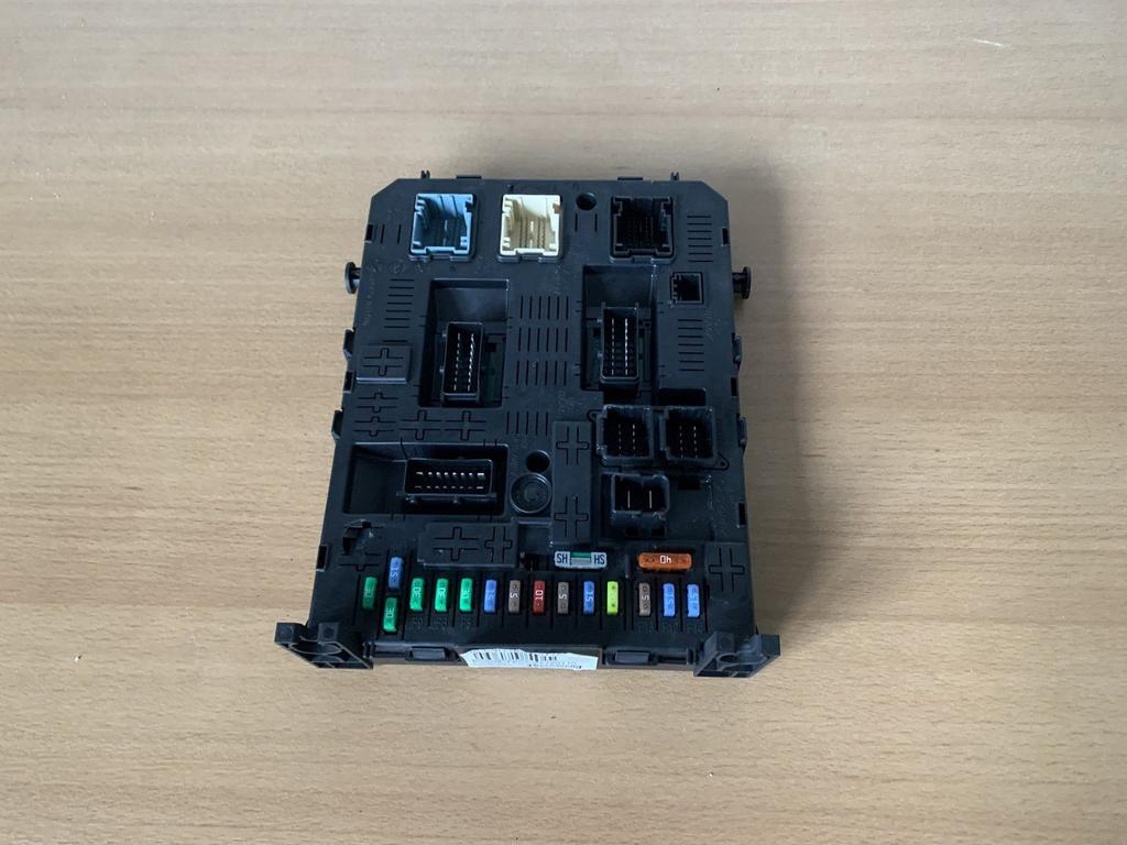 zekeringkast citroen berlingo peugeot partner 2008 tot 2018, Gebruikt, Citroën, -, -