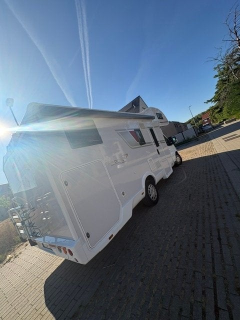 Mobilhome Roller Team 284M alkoof 2022, Automaat, Luifel, Alkoof, Alarme