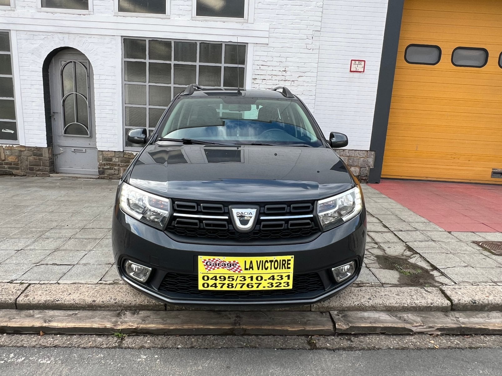 Dacia Logan Break 1.0 essence 109000km 54kw 0032478767323, Autos, Argent ou Gris, Achat, Entreprise, Logan