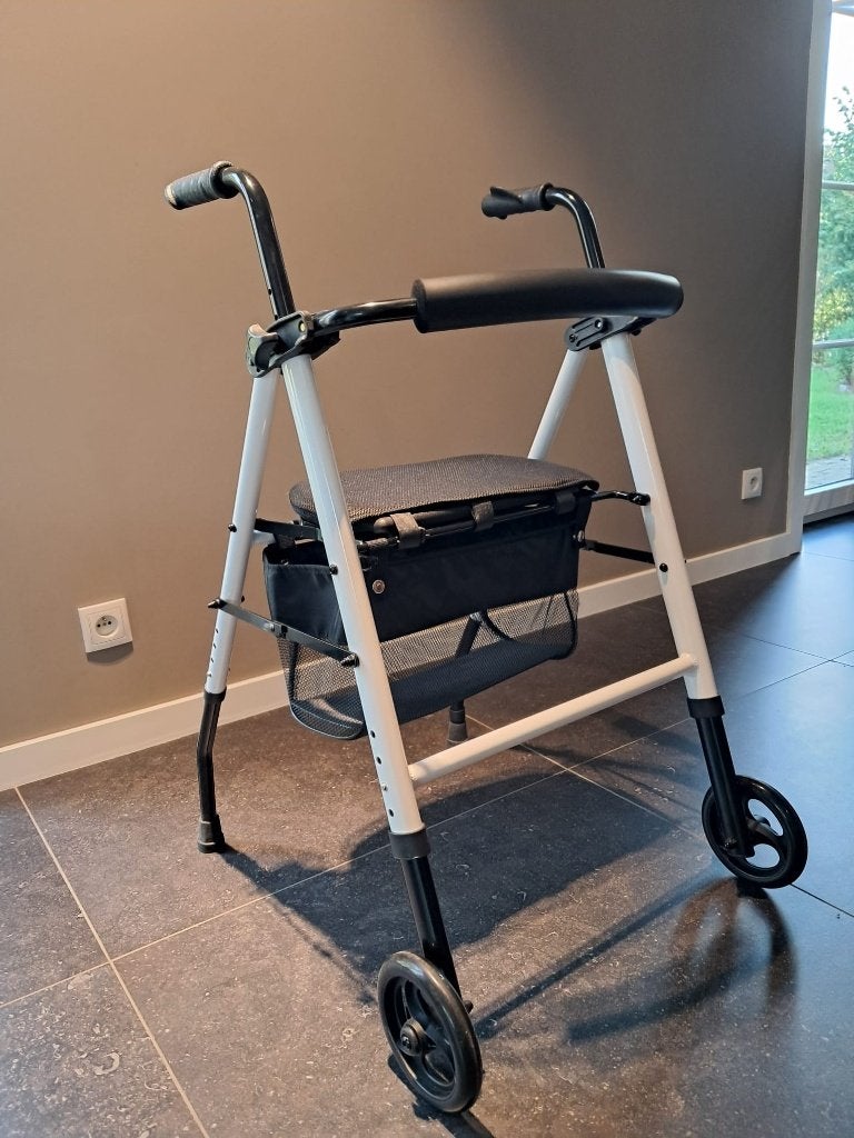 Rollator Neo Classic pliant avec siège, Enlèvement, Pliable, Comme neuf