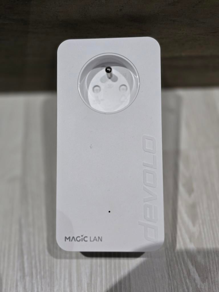 Devolo magic 2 Lan Triple uitbreiding, Computers en Software, WiFi-versterkers, Ophalen