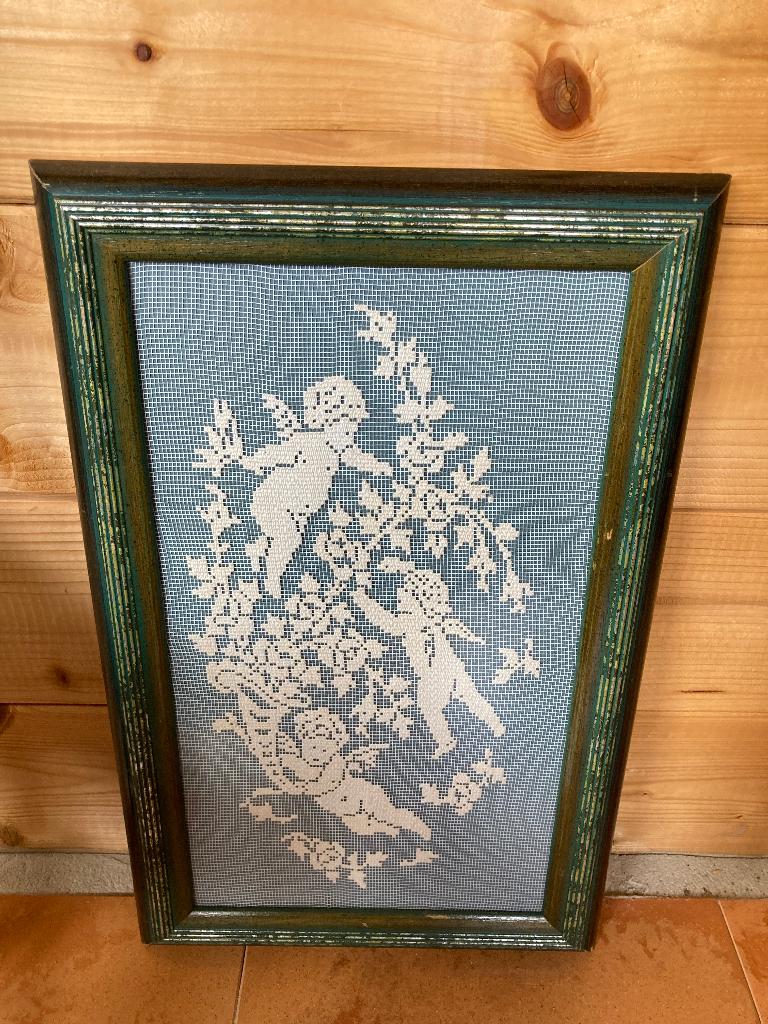 Engelendecoratie, Ophalen