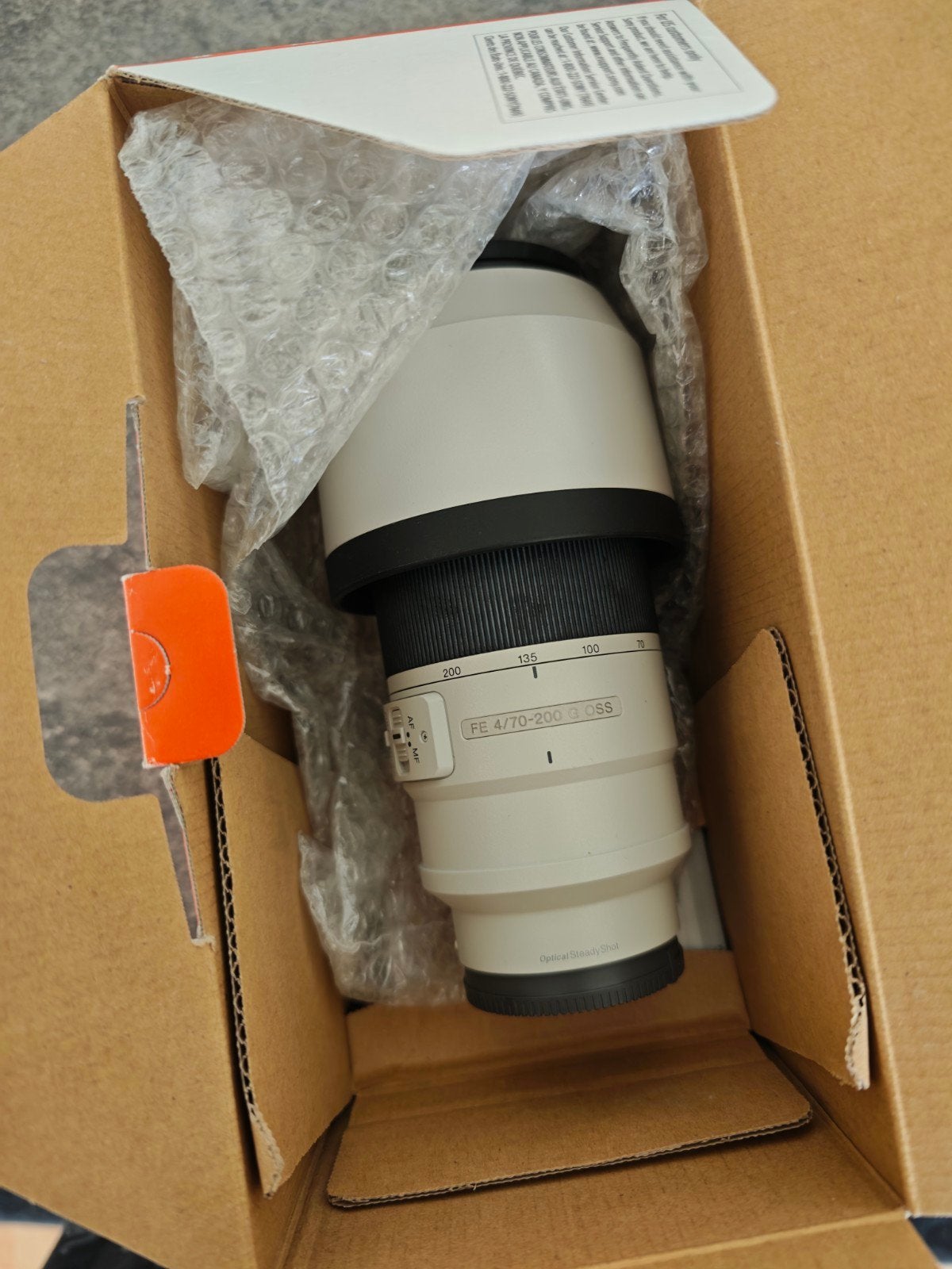 Sony FE 70-200mm f/4 G OSS G1-objectief, Ophalen, Sony
