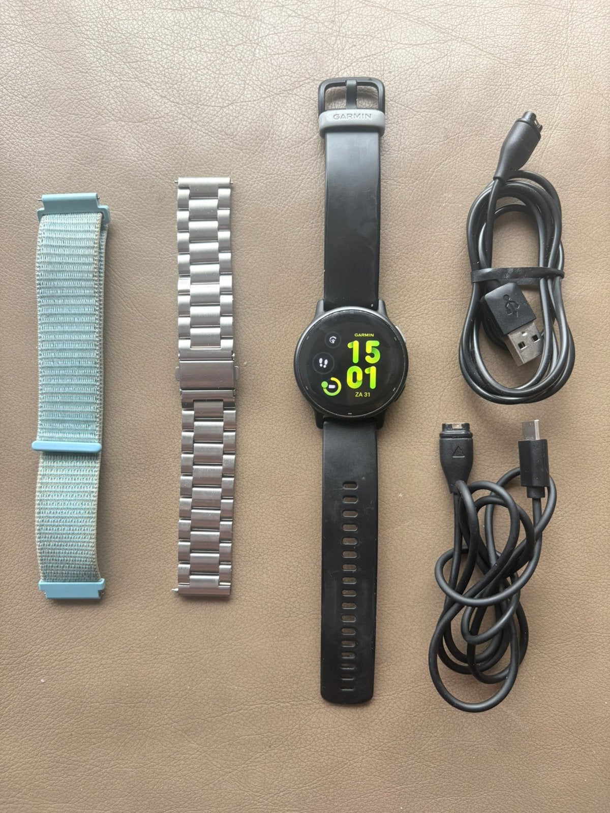 Garmin Vivo active 5, Handtassen en Accessoires, Sporthorloges, Ophalen, Waterdicht, Zo goed als nieuw, Zwart