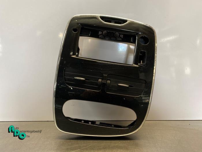 Cadre radio d'un Renault Clio (Clio 4 12-), Renault, -, 3 mois de garantie, Utilisé