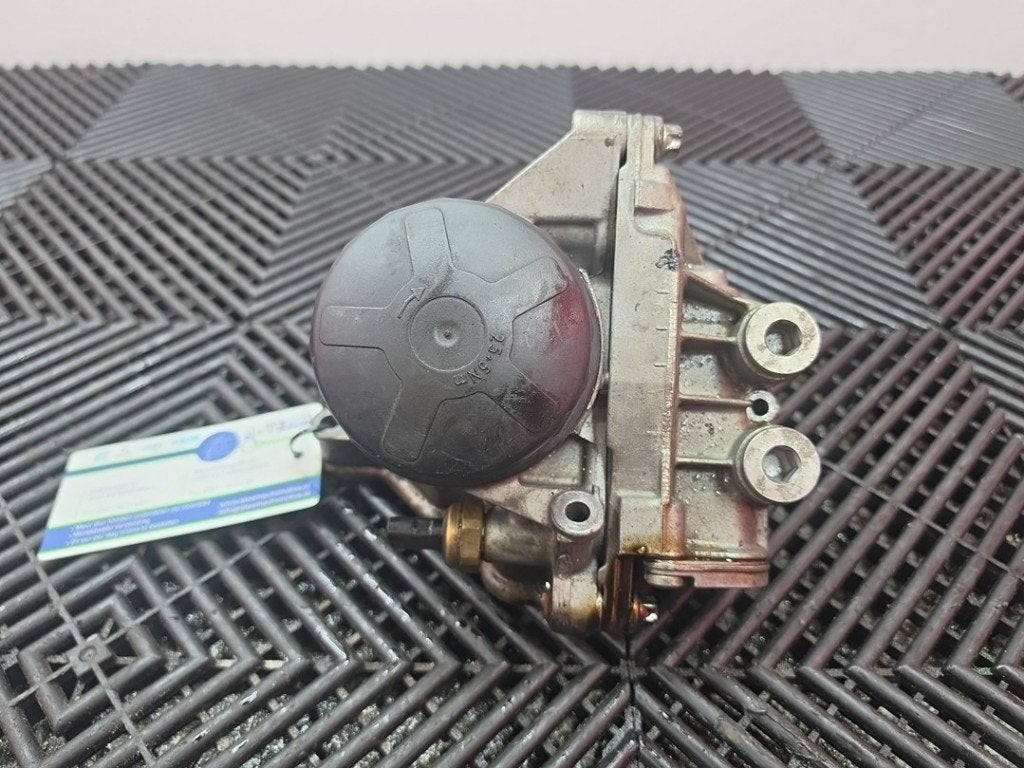 BOITIER FILTRE HUILE BMW 4 serie (F32) (01-2013/02-2021), Autos : Pièces & Accessoires, Utilisé, BMW, Petuelring 130
80809  München, DE