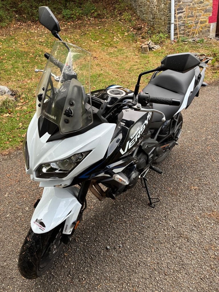 MOTO VERSYS 650, Motos, Tourisme, Occasion, 2 cylindres, Particulier