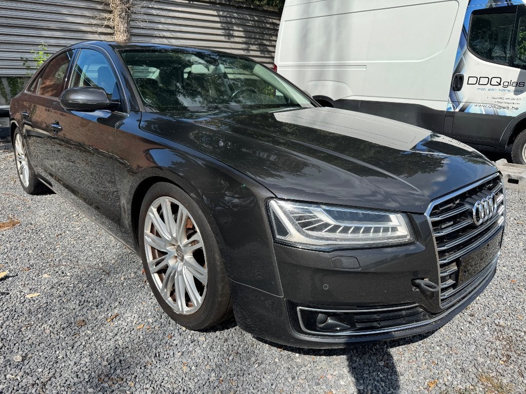 Audi a 8 Quattro v 6 diesel motor schade, Auto's, 4 deurs, Leder, 6 cilinders, Te koop