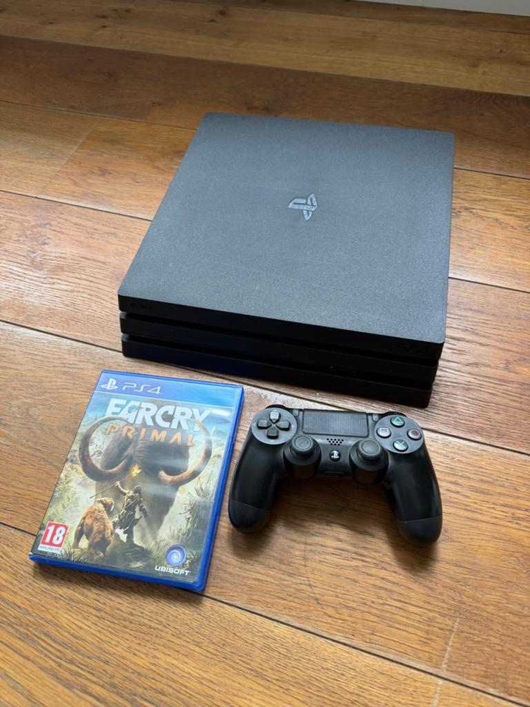 Playstation 4 Pro - PS4 Pro + controller en Farcry Primal, Gebruikt, Ophalen of Verzenden, Met harde schijf, 1 TB