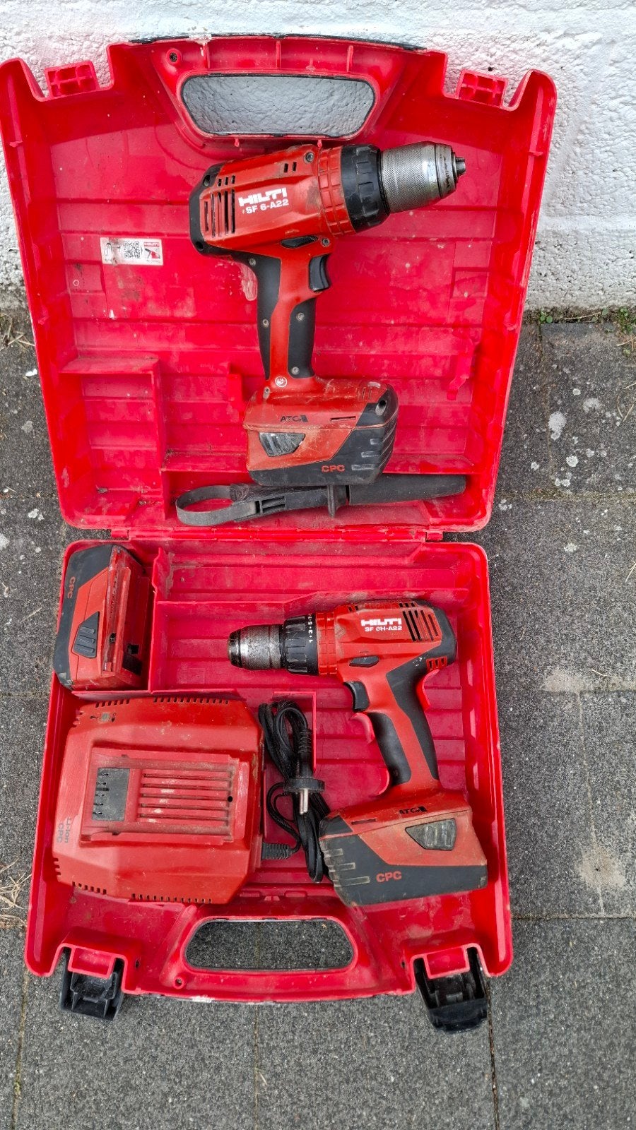 set van 2 Hilti vijsmachines 22V, Enlèvement ou Envoi, Utilisé, Foreuse et Perceuse, Mécanisme de percussion