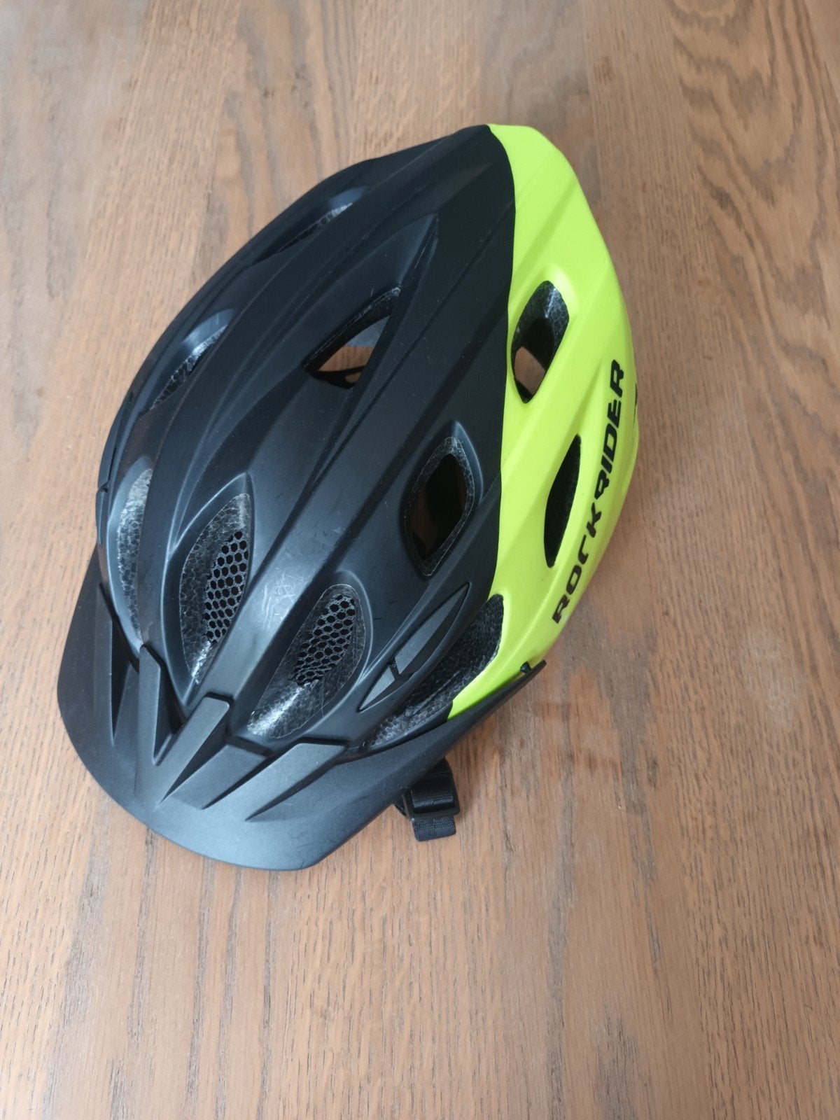 casque velo/trotinette/roller, S, Garçon ou Fille, Comme neuf, Enlèvement