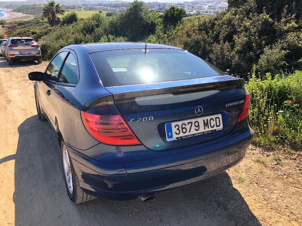 Mercedes C200 compressor, Autos, Cuir, Achat, Carnet d'entretien, Noir
