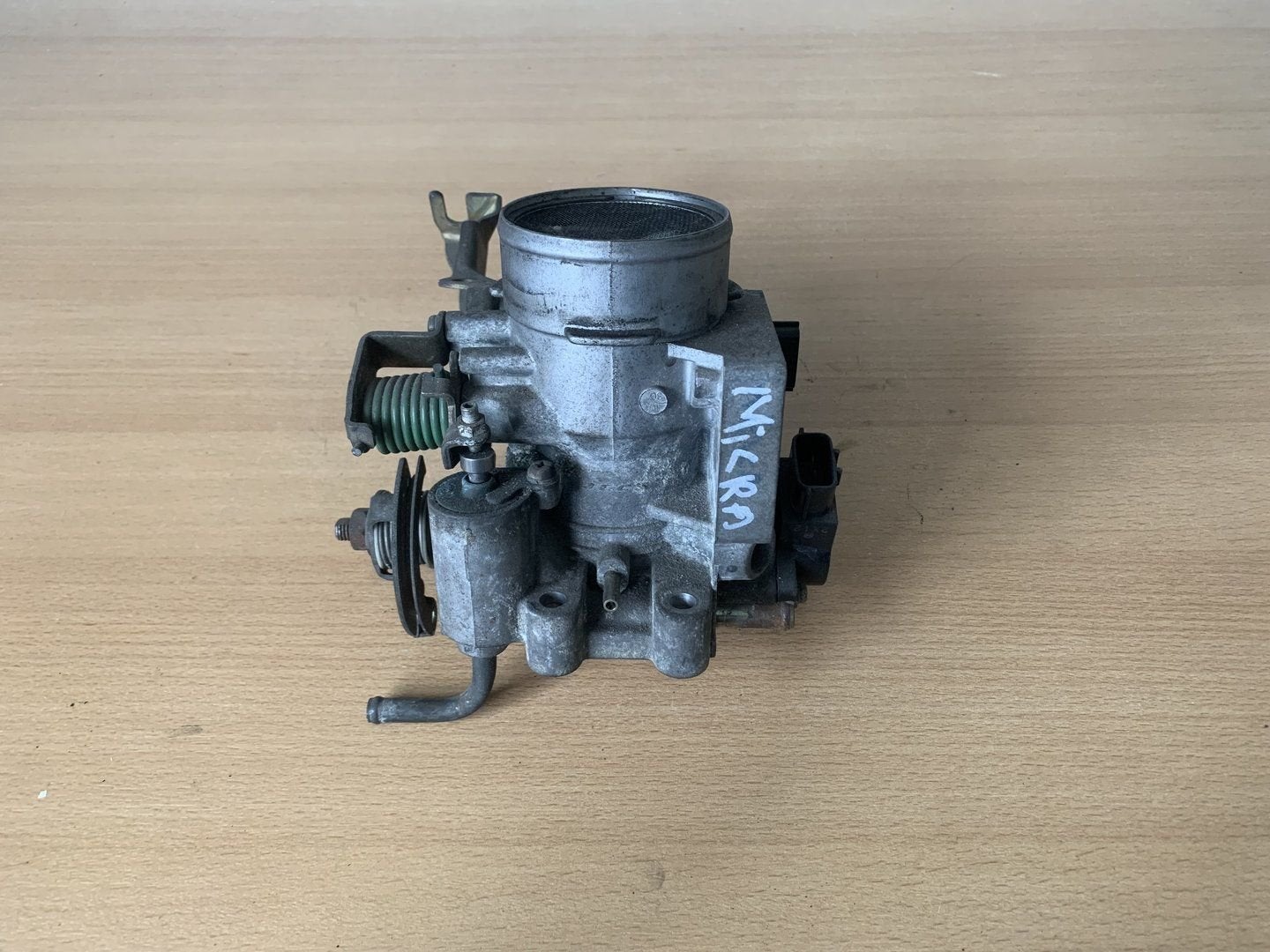 gasklep nissan micra K11 1.0 / 1.3 1992 tot 2000 handgeschak, -, Utilisé, -, Nissan