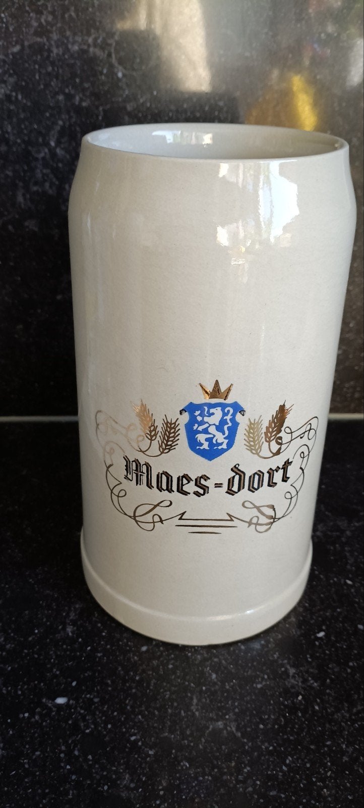 jaren 60.prachtige bierpul 1.l br Maes waarloos, Ophalen of Verzenden
