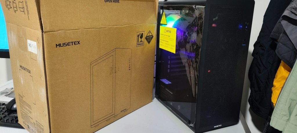 PC de jeu AMD RYZEN 7 1800X AMD PRO WX3100 SSD 512 Go, Comme neuf, Gaming, Avec carte vidéo, Enlèvement