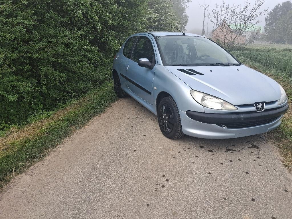 Peugeot 206 1.4 essence, Autos, Achat, Boîte manuelle, 2 portes, 5 places