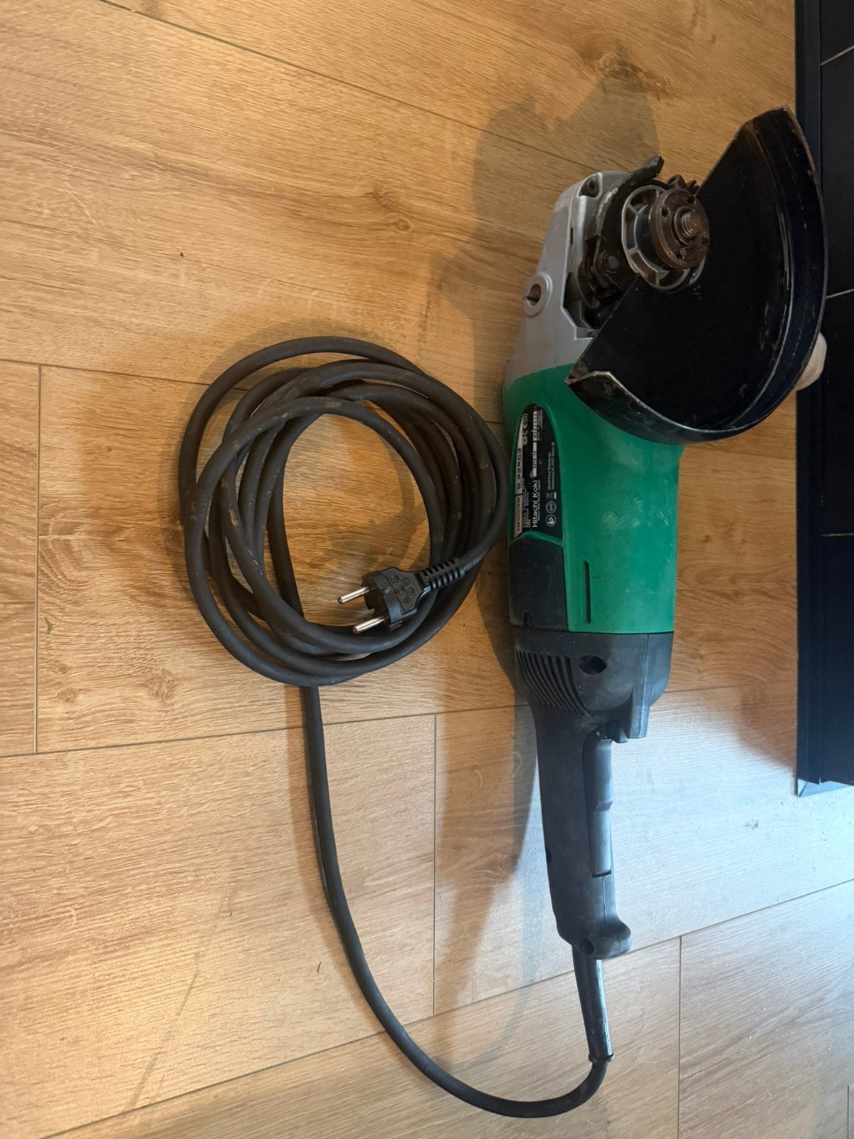 Hitachi haakse slijper, Ophalen, Zo goed als nieuw