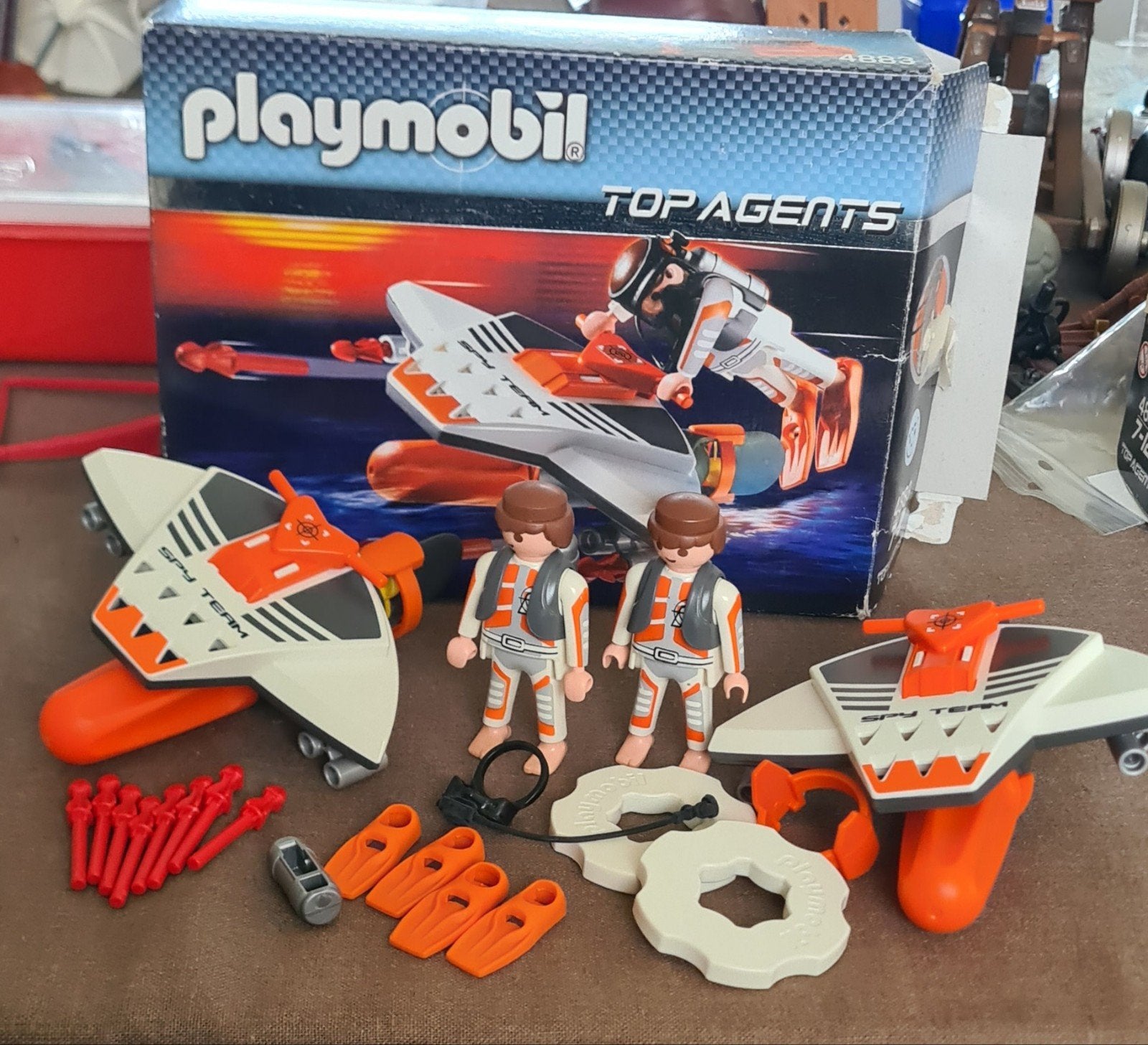 Playmobil top agents, Ophalen