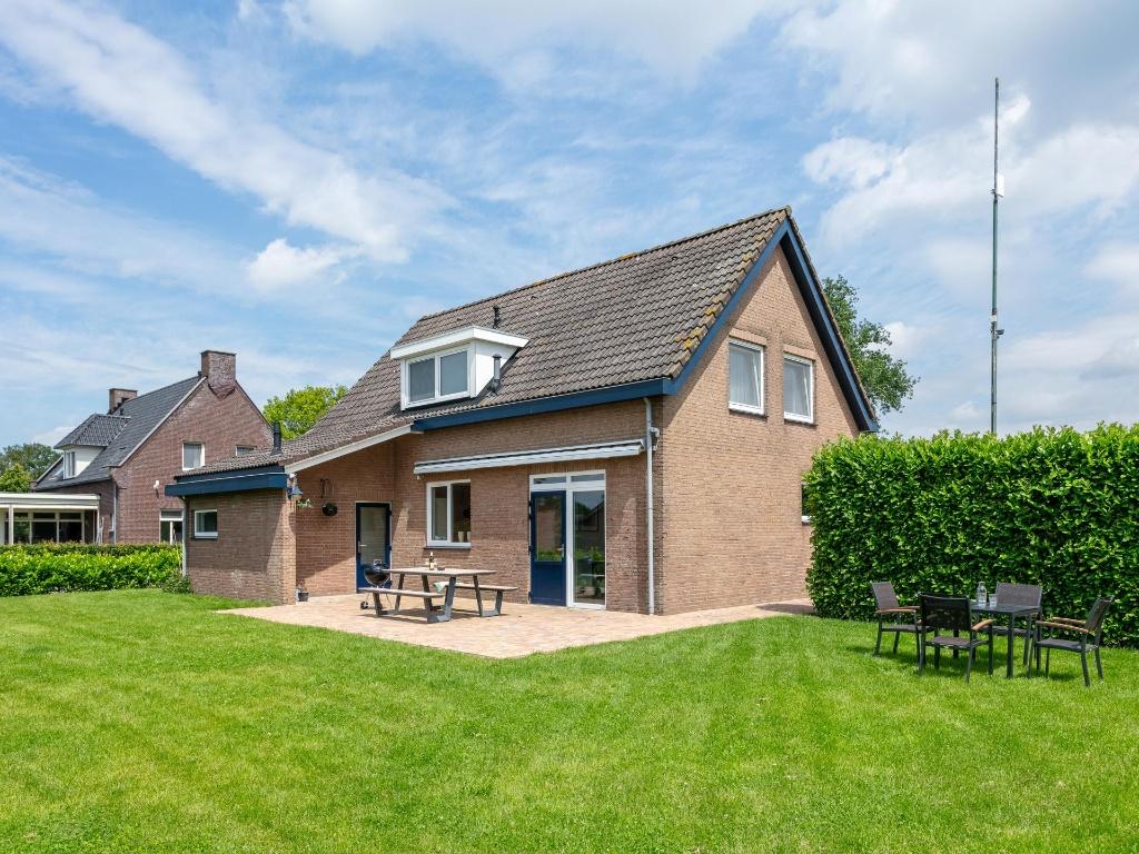 wij zoeken huisje of appartementje+tuintje,terras!!!, Immo, Appartementen en Studio's te huur, 50 m² of meer