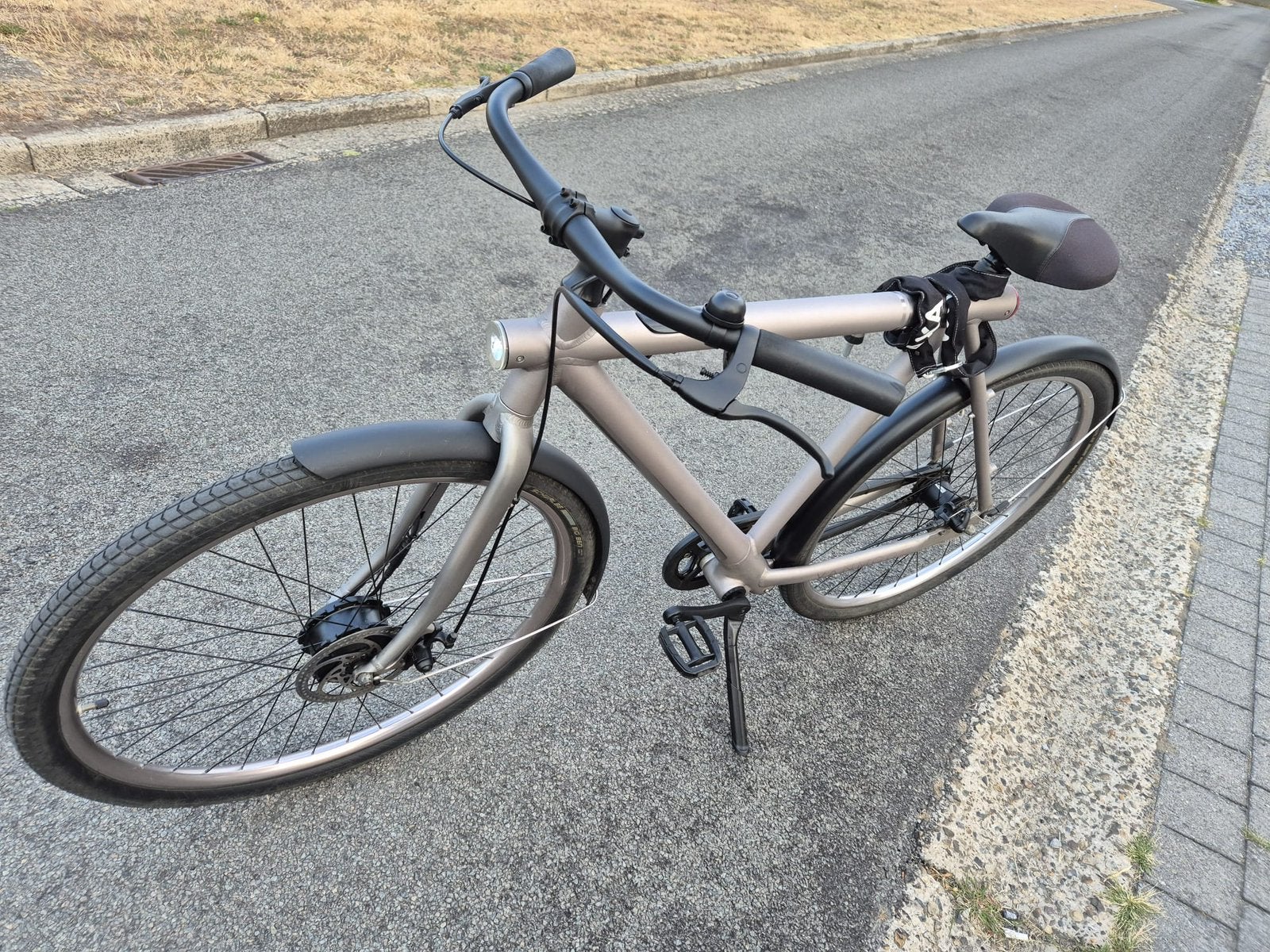 Vanmoof elektrische heren fiets, Fietsen en Brommers, Ophalen, Zo goed als nieuw